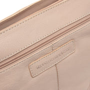 Solid Antique Brass Hardware &amp; Heavy-Duty Dual Zipper Detail on Zarita Full-Grain Leather Shoulder Bag für Damen