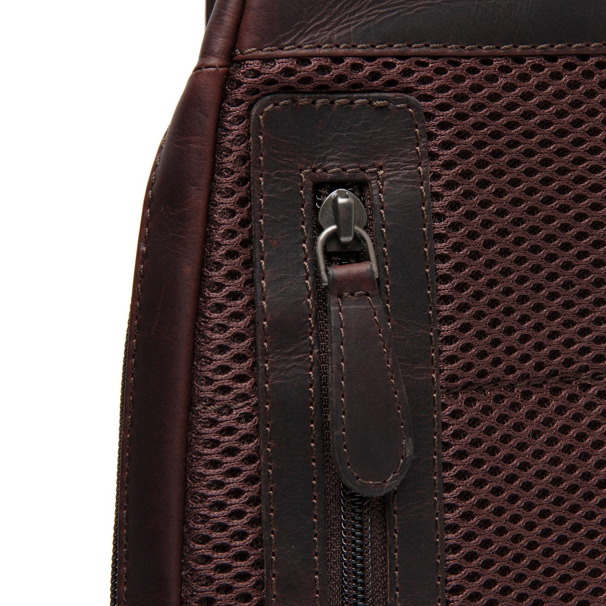 Brown Leather Sling Bag Bowey für Damen, detail view 4
