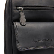 Leather Sling Bag Turelle für Damen - Structured Side Profile Showing Gusset Depth &amp; Expansion Capacity