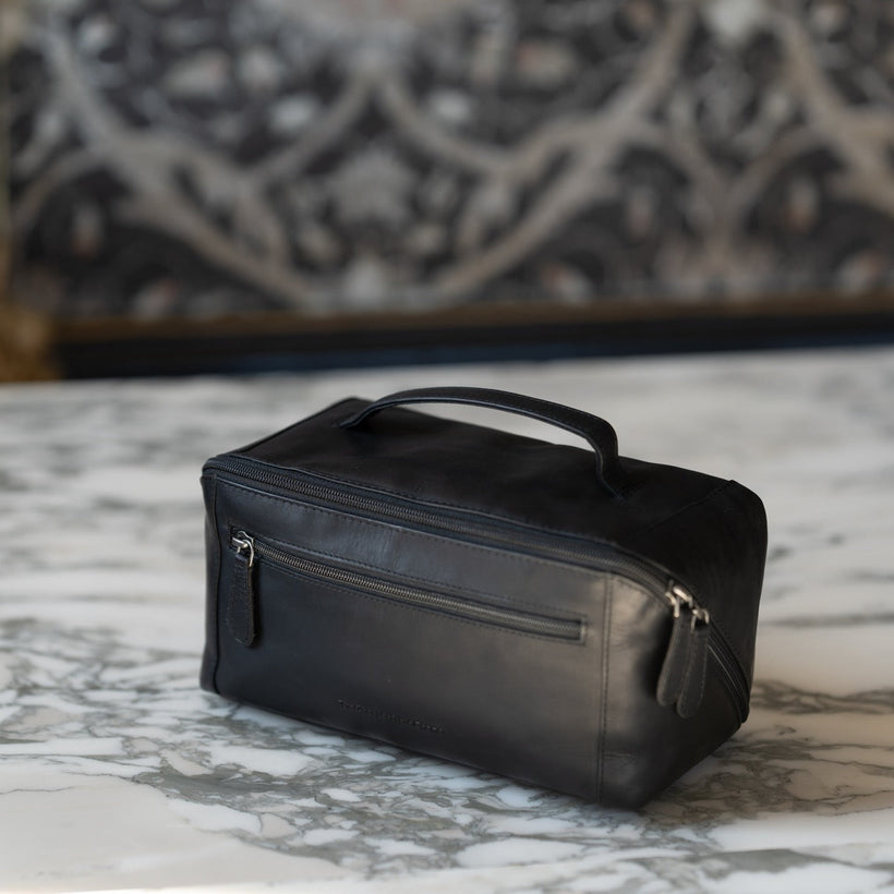 Elmia Full-Grain Leather Toiletry Bag für Damen