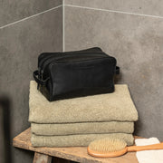 Classic 100% Full-Grain leather Goods - Rückansicht mit passgenauen Schultern &amp; sauberem Saum