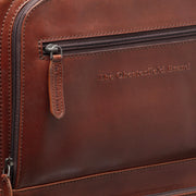 Detailansicht of Classic Collar &amp; Heavy-Duty Zipper Hardware on Leather Trolley San Marino für Damen