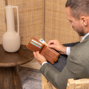 Curtis Full-Grain Ledergeldbörse für Herren – Zusätzliche Produktansicht 3