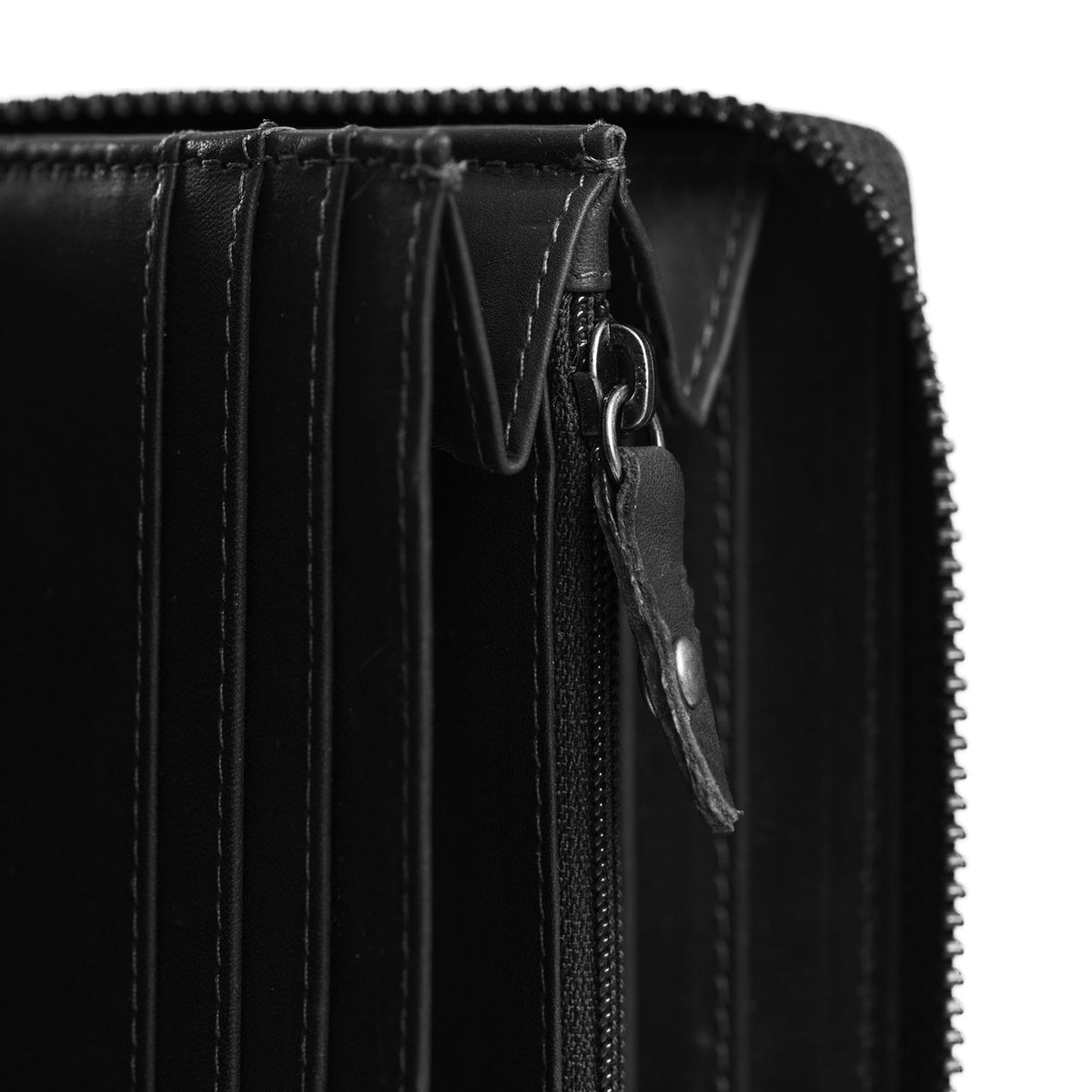 Innenansicht Showing Dedicated Padded Laptop Sleeve &amp; Multi-Compartment Organization