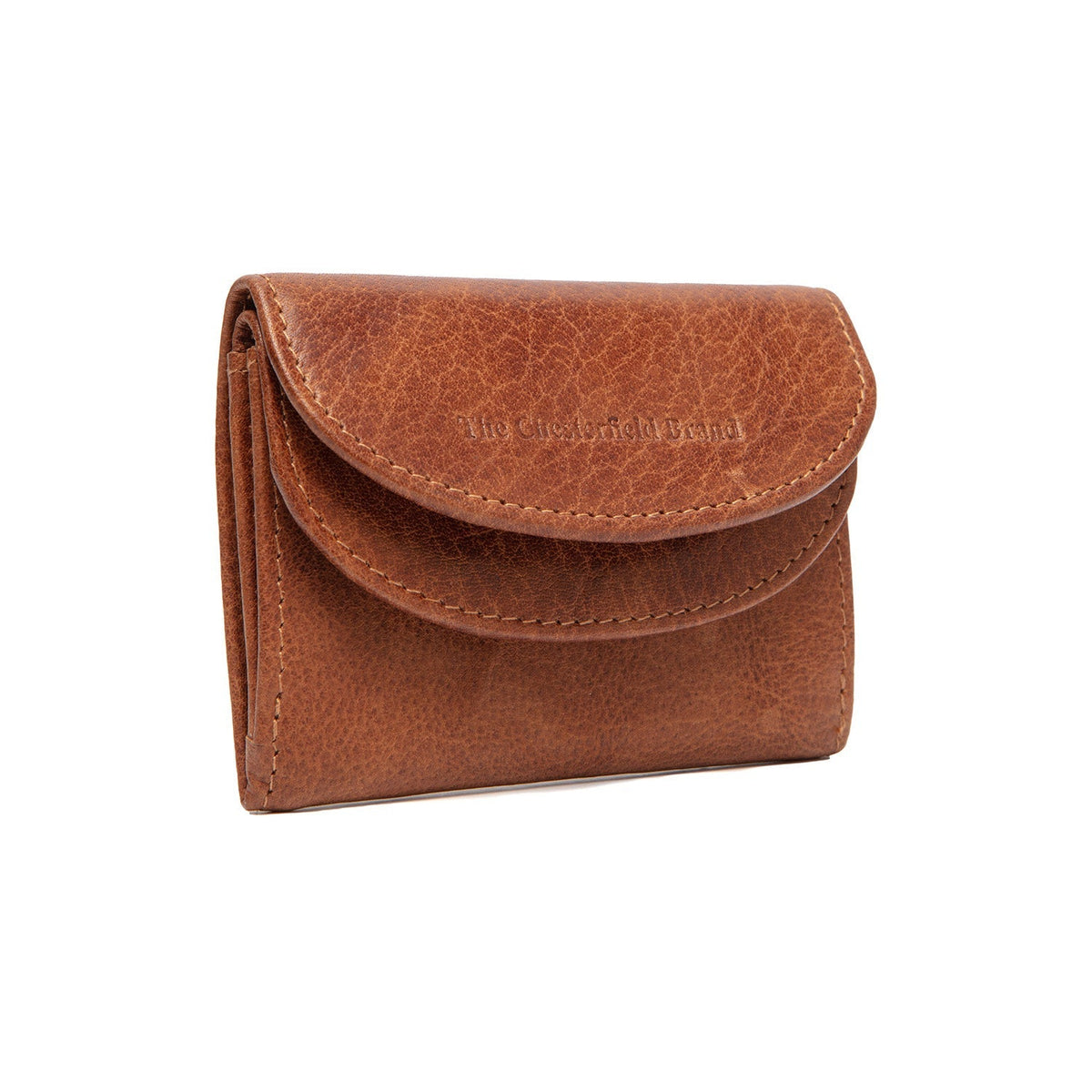 
100% Full-Grain Wax Pull-Up 100% Full-Grain Leather Grain Texture & Handcrafted Patina Detail