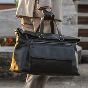 
Classic 100% Full-Grain Leather Duffle Bag - Rückansicht mit verstärkten Lederträgern & handwerklichen Nähten