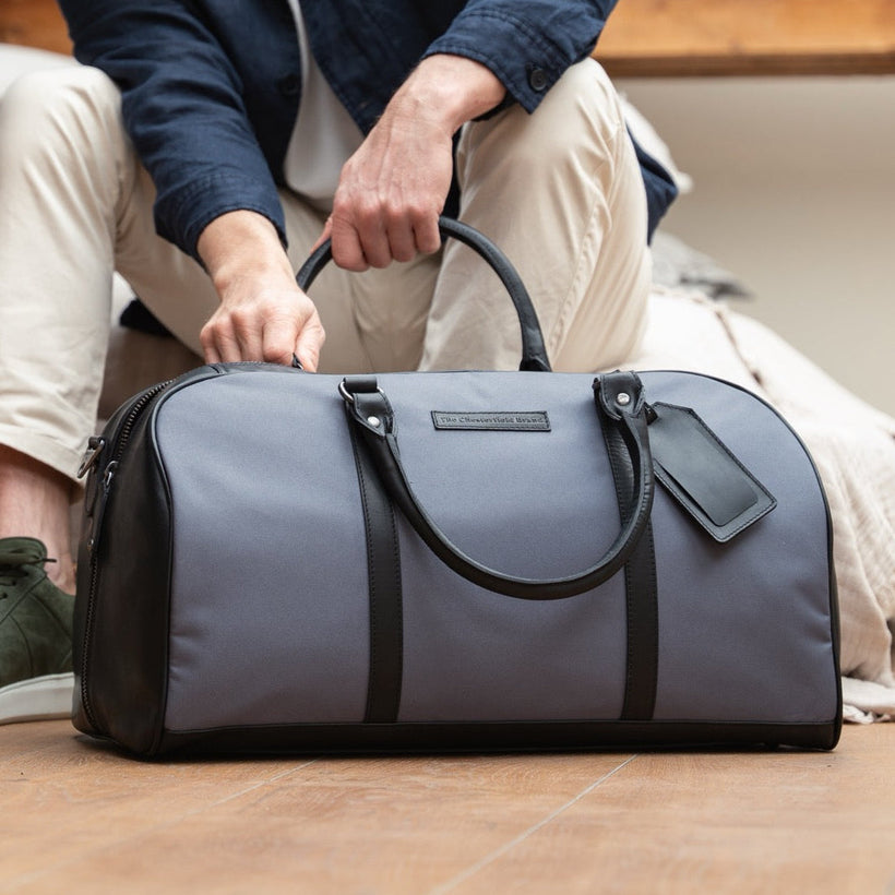 Tornio Full-Grain Leather Weekender Bag für Damen