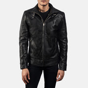 Detailansicht of High neck with Belt &amp; Zipper Hardware on Men's Legacy Schwarz Leder-Bikerjacke für Herren