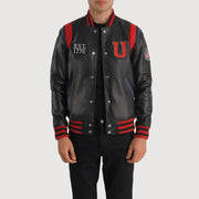 Liberte USA Black Leather Varsity Jacket in Black Sheepskin Leather - Vorderansicht &amp; maßgeschneiderte Silhouette | Online Kaufen