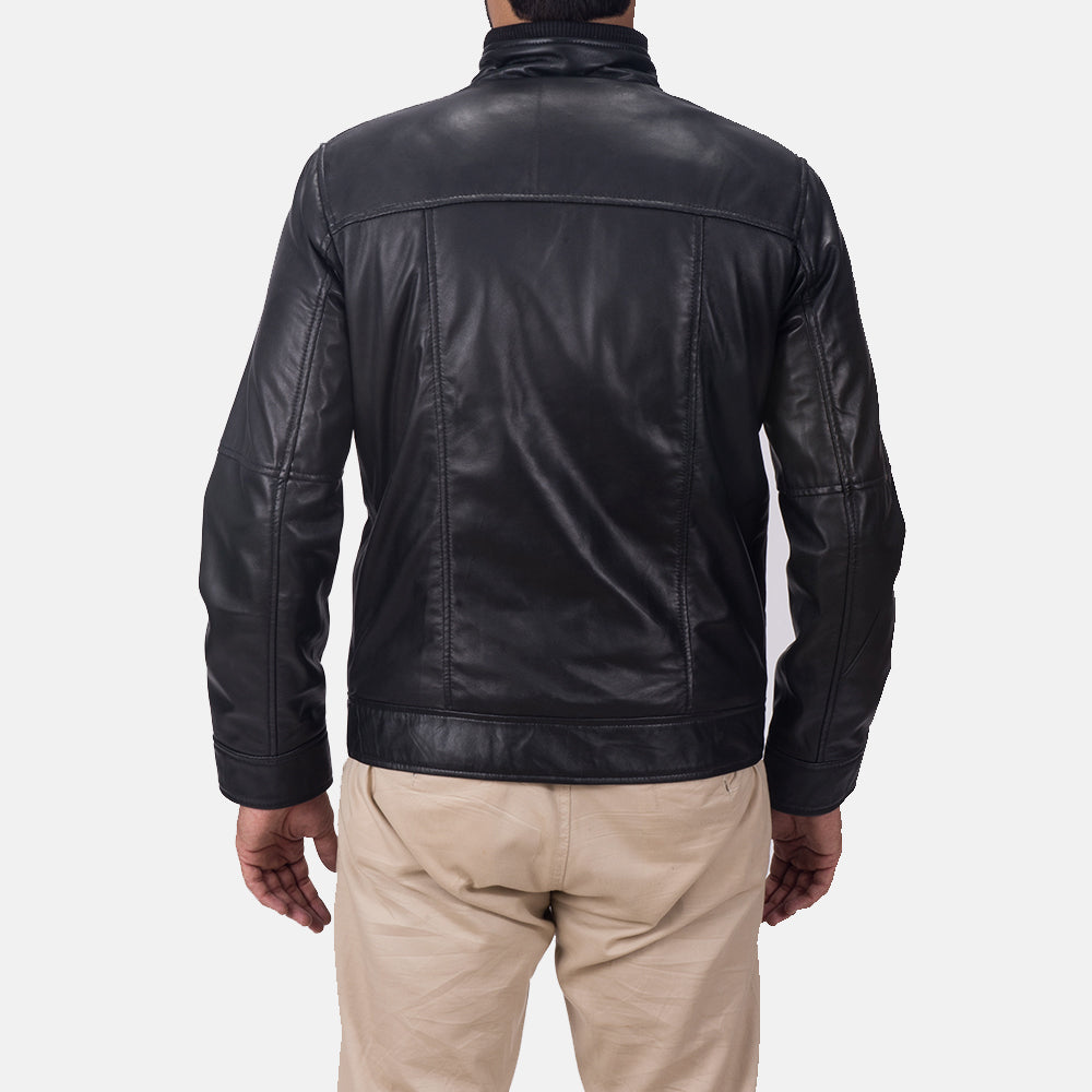 
Detailansicht of Band & Zipper Hardware on Maurice Schwarz Lederjacke für Herren