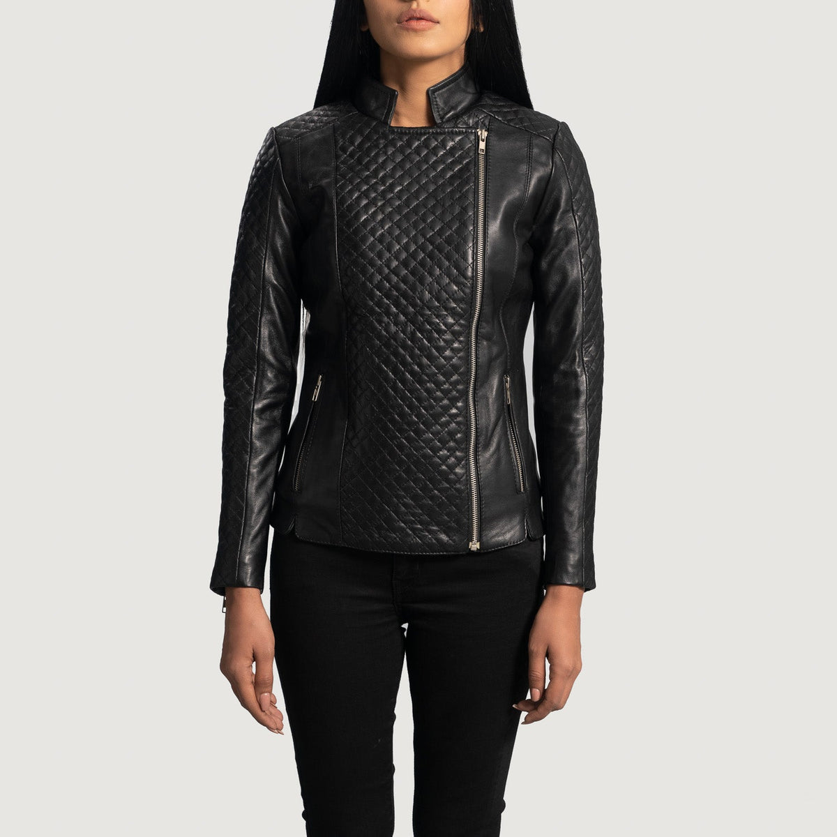 Women's Orient Grain Gesteppt Schwarz Leder-Bikerjacke für Damen in Black Sheepskin Leather - Vorderansicht &amp; maßgeschneiderte Silhouette | Online Kaufen