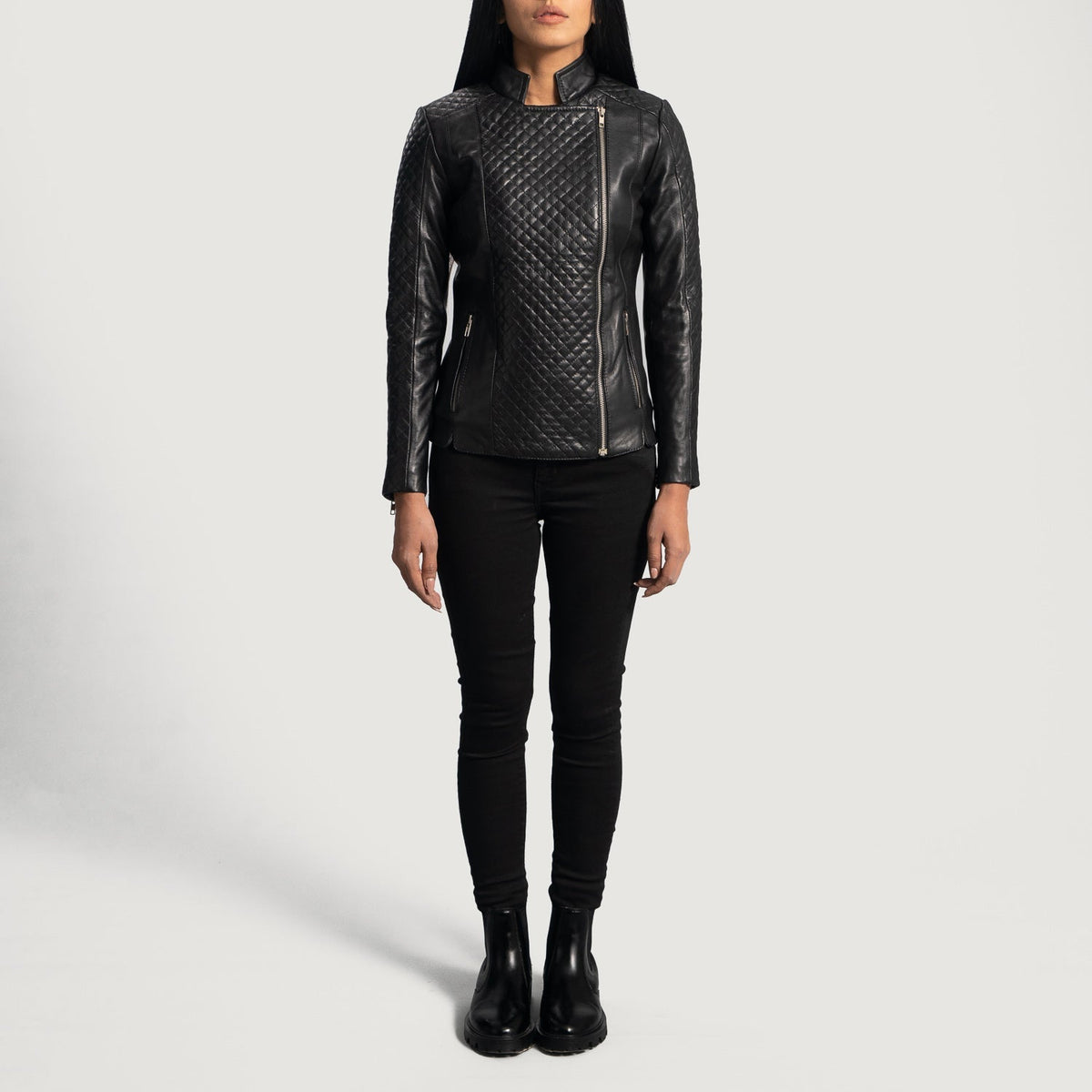 Detailansicht of Band &amp; Zipper Hardware on Women's Orient Grain Gesteppt Schwarz Leder-Bikerjacke für Damen