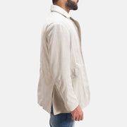 
Detailansicht of Notch & Button Hardware on Professor By Day Suede Lederblazer für Herren