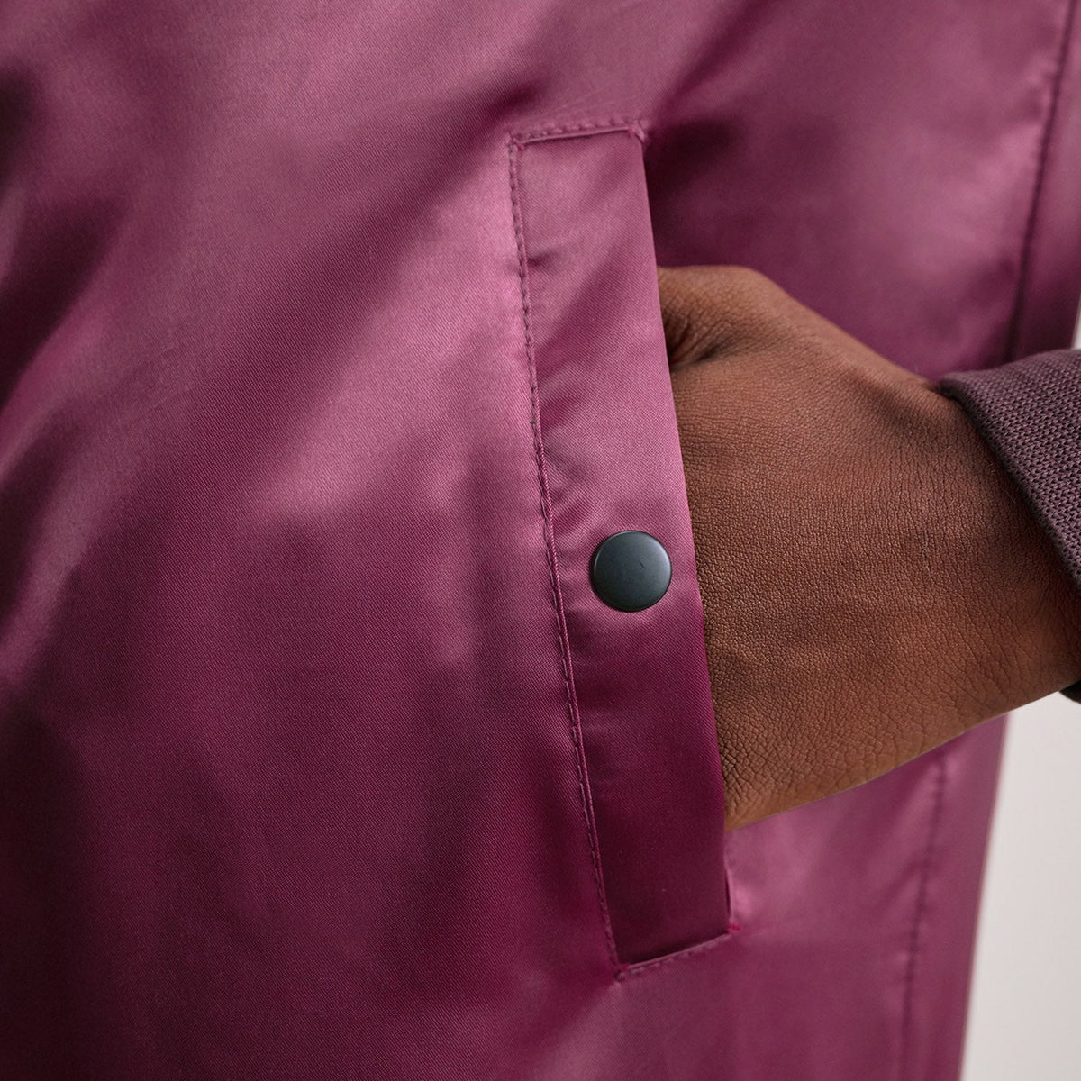 Innenansicht Showing Polyester Lining &amp; Zwei Innentaschen