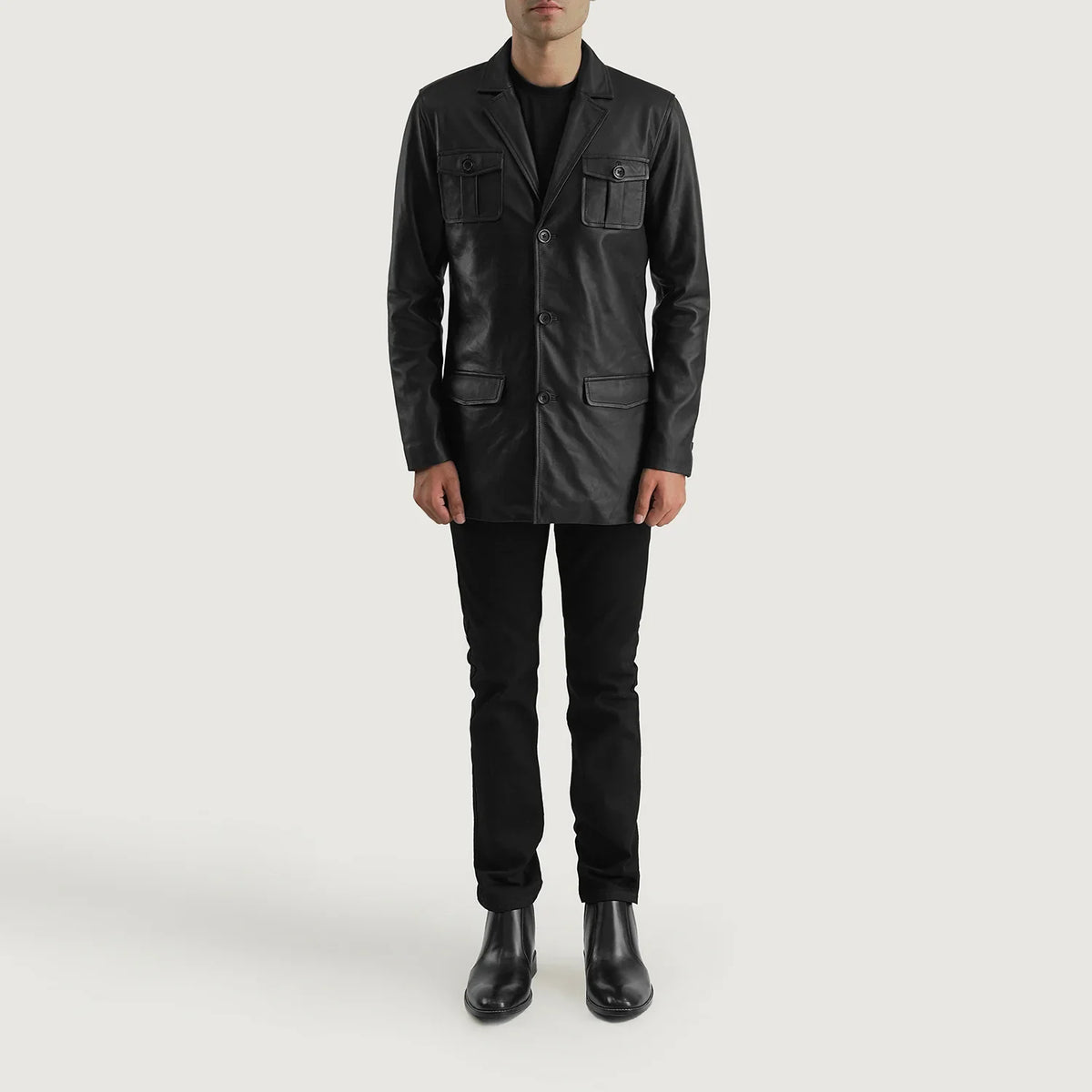 Ray Cutler Black Leather Blazer - Seitenansicht mit ergonomischem Ärmelschnitt
