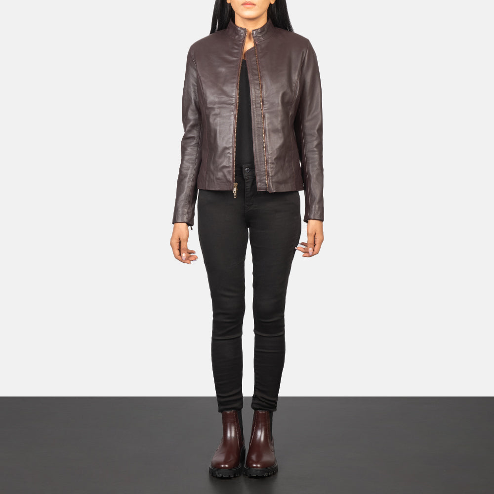 Women's Rumella Maroon Leather Biker Jacket - Seitenansicht mit ergonomischem Ärmelschnitt
