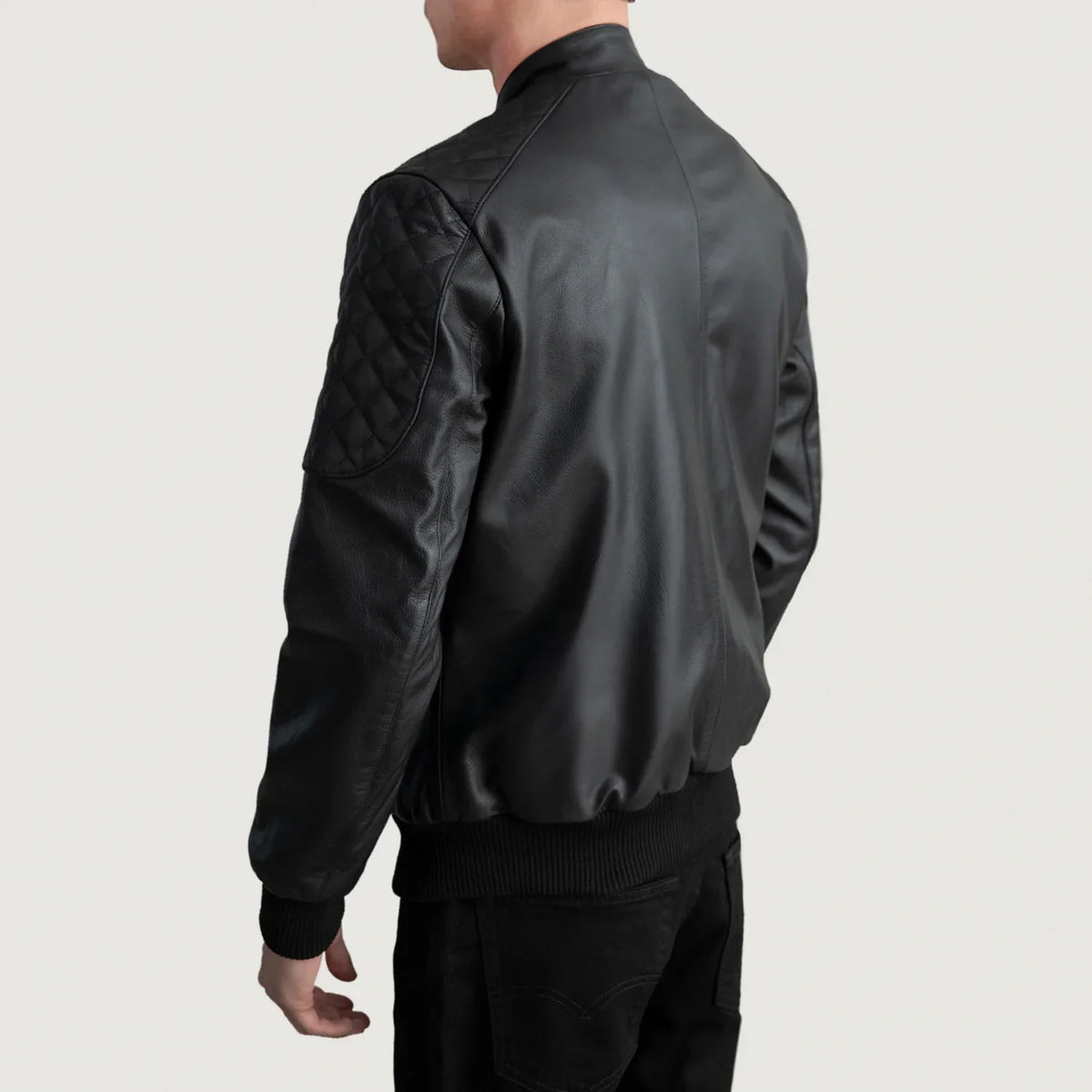 Innenansicht Showing Quilted Polyester Lining &amp; Zwei Innentaschen