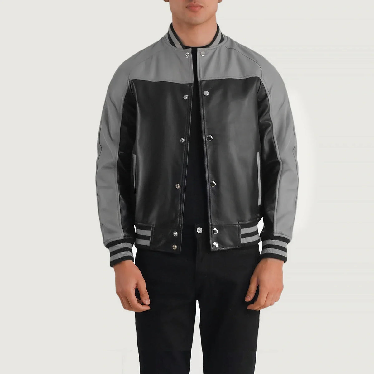 Terrance Black &amp; Red Leather Varsity Jacket in Black &amp; Red Sheepskin Leather - Vorderansicht &amp; maßgeschneiderte Silhouette | Online Kaufen