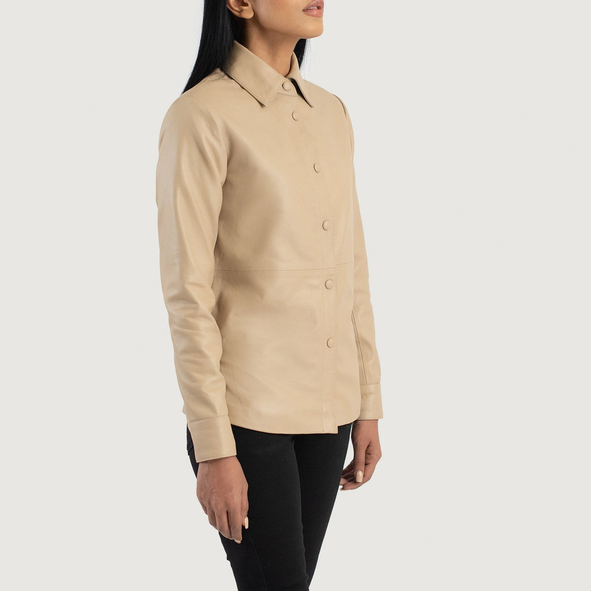 Beige Sheepskin Leather Biker Jacket - Rückansicht mit passgenauen Schultern &amp; sauberem Saum